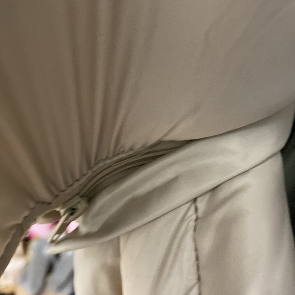 Kenneth Cole Hooded Puffer Coat - Picture 10 of 11